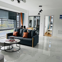 ���⣺�����ž�3��2������λ2500/�°���ҵ