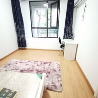 ���󻪸�С����һ��һ��һ��̨һ��������ֱ�⣬û���н��