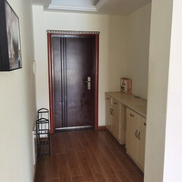 ��Խ�˼�161m���������������н��2500ÿ��