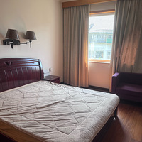 �佭�����ұ��˳���