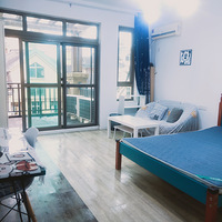 ����ֱ�����ũ�ִ�ѧ������Խ�˼�����������һ�Ҵ���̨