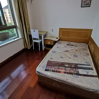 ��Խ�˼�С�������һ�Ҷ�����ԡ�ģ���������û���н�ѣ��۸��