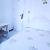 �̹�԰��������һ�Ҷ��������䣬����ֱ�⣬�۸�750