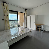 ũ�ִ�ѧ�����������㳡���������ԡ������ֱ�⣬һ��һ��һ��̨