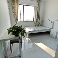 ���󻪸�С����һ��һ�����ϲʹ�ã��������⣬��׼۸����Ż�