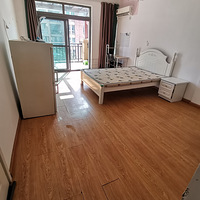 ��Խ�˼�С����һ��һ��һ��̨�۸�ͣ��������⣬û���н��