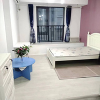 ������վ������Ǯ����԰С������һ�Ҷ��������������ס900