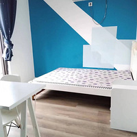 ���ݳ��⣬һ��һ��һ��̨һ���������סû���н��