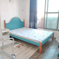 ũ�ִ�ѧ����У�����Ÿ�������Խ�˼�����һ�Ҷ��������������ס