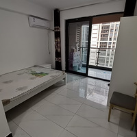 ��ɽ���Ƽ���Խ���ǻ㻨԰��������һλһ��̨�����շ�������ֱ��