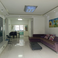 ����:�򻪱���С��2��1����סװ���״γ���1800/�°���ҵ