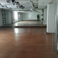 ʯ��������·��ʱ����Ԣ��¥500��ƽ�շ�����