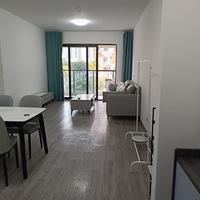 ����:��Խ��3��2��2000/�°���ҵ��