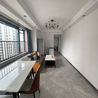 �����ž�����һ��һ��1700/�³�λ100