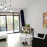 ˮ������С������һ�Ҷ������������̨���շ������ס����ֱ��