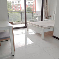 ����ֱ���򻪹㳡�����̹�԰��������С������һ�Ҵ���̨������ԡ