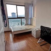 �Ƹ����ĸ������¸۳�С����һ��һ�������շ����۸�ʵ��ֱ��