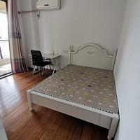 �Ƹ����ĸ�������������¸۳�С����һ��һ��һ��̨���۸�ʵ��