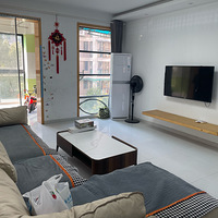 ũ�ִ�ѧ�����ڣ�������������԰131ƽ����ֱ��2000����ҵ