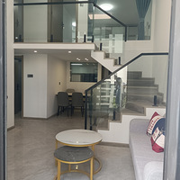 ����:���и�4��2������λ2300/�°���ҵ