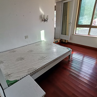 ��Խ�˼�С�����������800����ֱ��û�н��