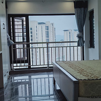 ����ֱ�����н飬���������̳��ϵĹ�Ԣ