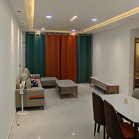 ���и���������һ��һ������װ�޴���λ��