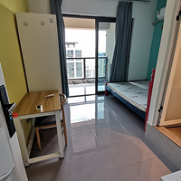 ���߳�С����һ��һ��һ��̨���۸�ʵ�ݣ�ֱ��û�н��