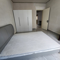 �׷�����