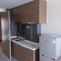 ����ֱ�⣬���н�ѣ�