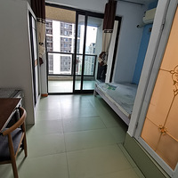 �������������߳�С����һ��һ��һ��̨���۸�ʵ�ݣ�ֱ��û�н��