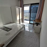 ��ɽ���Ƽ��ǣ�����վ�Աߣ�ε��ó�С����һ��һ��һ��̨��ֱ��