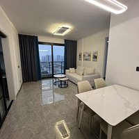 ��������������һ�����ͷ�����2200/�°���ҵ����λ