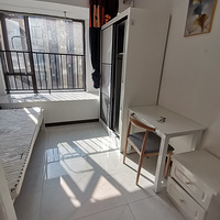 �������ݱ̹�԰С�������һ��һ�����⣬��ʱ������סû�н��