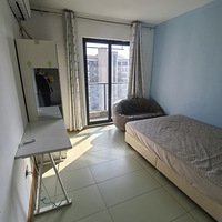 ���ݽֵ���վ������������С����һ��һ������̨����ֱ��۸�ʵ��