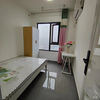 ũ�ִ�ѧ����У�����߳�С�����ݳ���