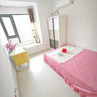 �ٰ�����ֱ��ũ�ִ�ѧ����У�����������㳡�Ա߳��ϵ����������