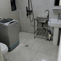 ���ϱ���������վ���ϣ����ɸ�һ��һ��һ������̨����