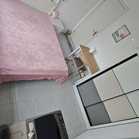 �����ٰ���ɽ���Ƽ��ǵ������Աߵ��ݷ�һ�Ҷ��������ס����ֱ��