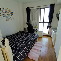 �Ƹ����Ĺ�����棬�¸۳�С��1��1��1��һ��������������ֱ��