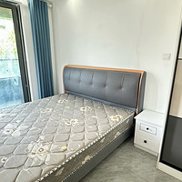 �����ž����Ϸ�һ�ҳ���1000