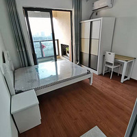 ����ֱ����������Ա����߳�С������һ�Ҷ�������̨�ɹ�ܺ�