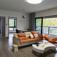 ���⣺�����Ϫ3��2������λ2200/�°���ҵ