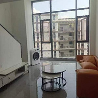 ���⣺���и�3��2������λ2300/�°���ҵ