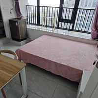 �ٰ���ɽ���Ƽ��ǵ���վ�Ա߷���ֱ��һ��һ�������ס750