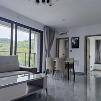 ���⣺����4��2������λ2300/�°���ҵ