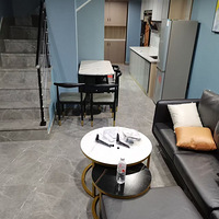 ���⣺��������Ծ��2��1��1800/�°���ҵ��