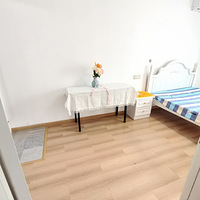 ��ɽ������վ�Աߣ�ε��ó�С����һ��һ��һ��̨�۸�ʵ��