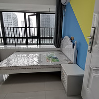 ��ɽ������վ�Աߣ�ε��ó�С��������������䣬�۸�ʵ�ݣ�ֱ��