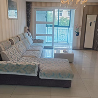 ���⣺�Ƕ����ݷ�3��2������λ2000/�°���ҵ